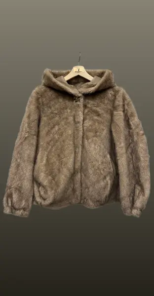 Haină din blană artificială cu glugă -capse ascunse-beige