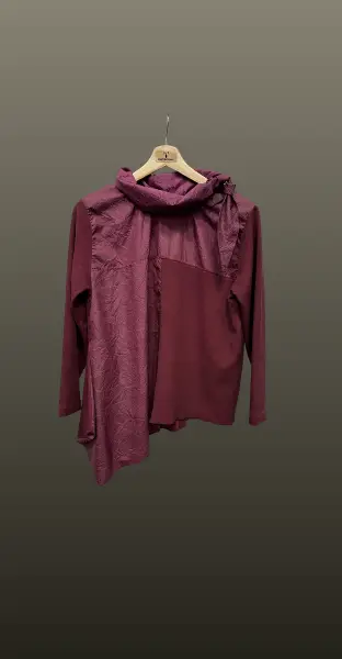 Bluza- croi asimetric