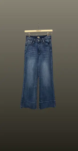 Jeans casual evazat- albastru